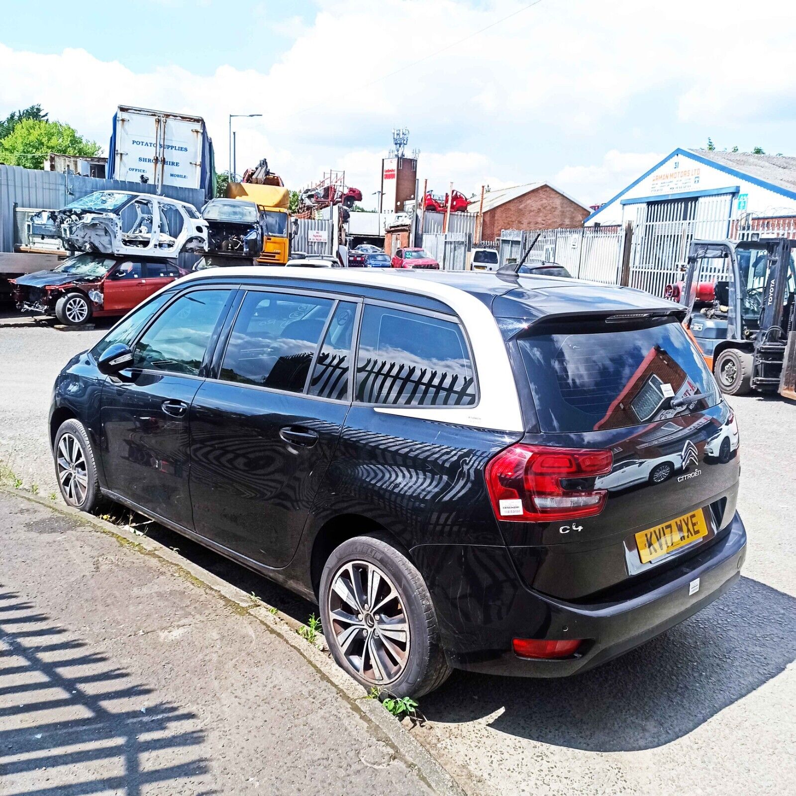 Citroen C4 Grand Picasso 2017 - 2020 Left Side Seat 2nd Middle Row Half Leather - Image 8