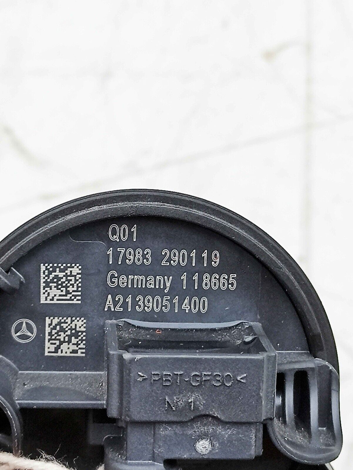 Capteur De Collision Airbag Mercedes Classe C W205 (2019) - Réf 2139051400 - C200d - Occasion