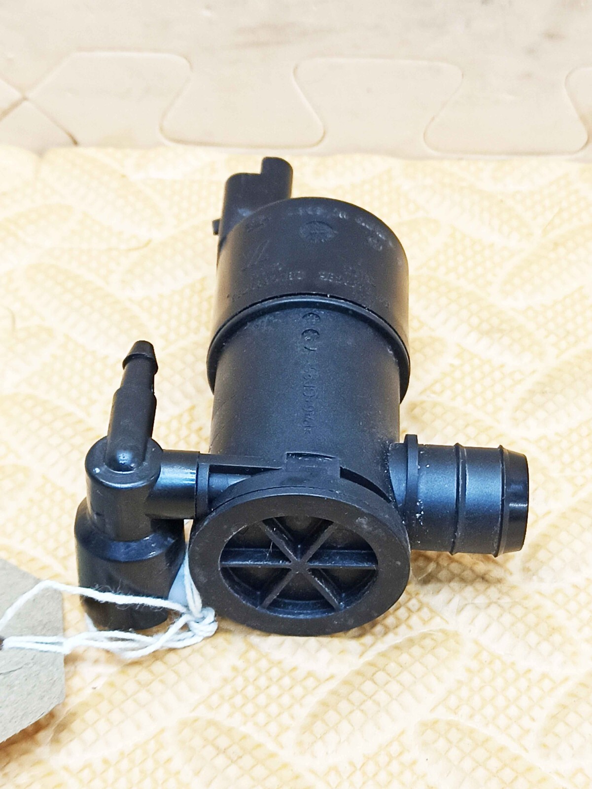 DS 3 DS3 EV MK2 2020-2024 Crossback Windscreen Washer Bottle