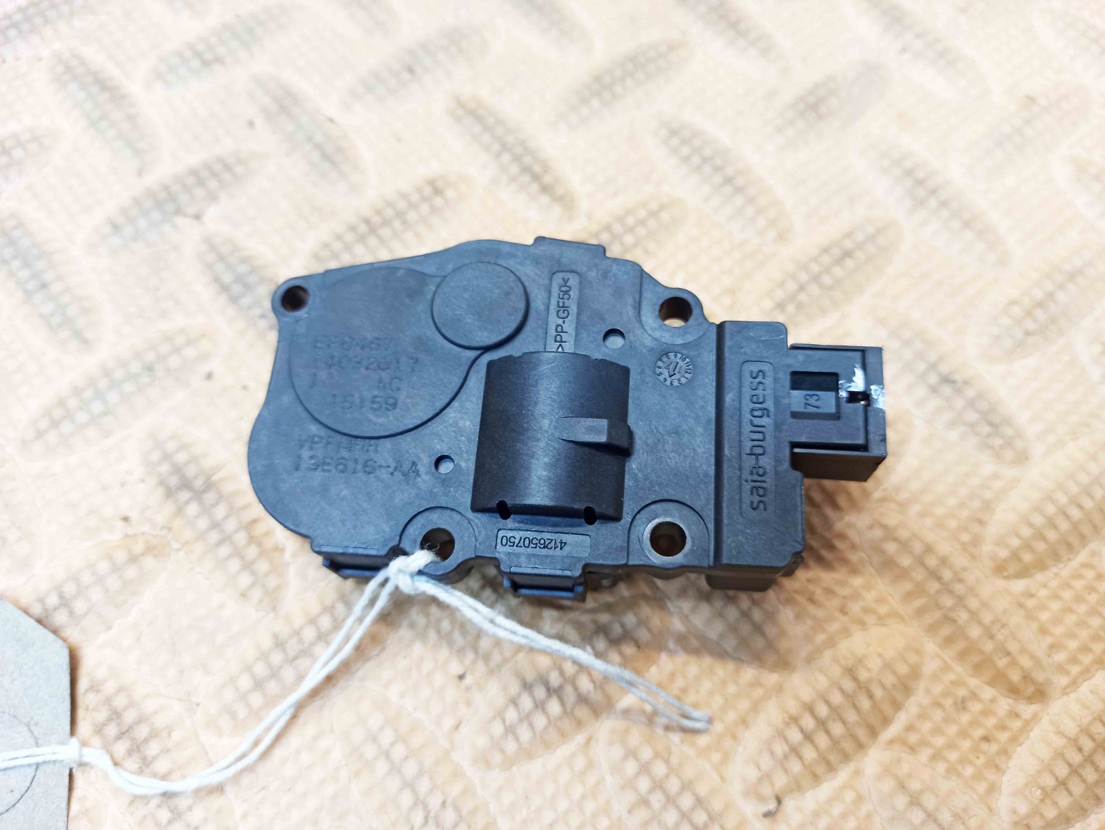 ハル1050 Volvo V40 2015-2019 Hatchback Heater Actuator Flap Motor Unit