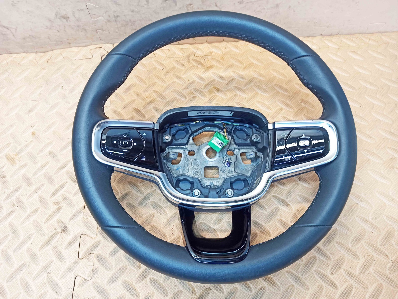 Polestar 2 Plus AWD 2020-2025 Multifunctional Steering Wheel 34225273D