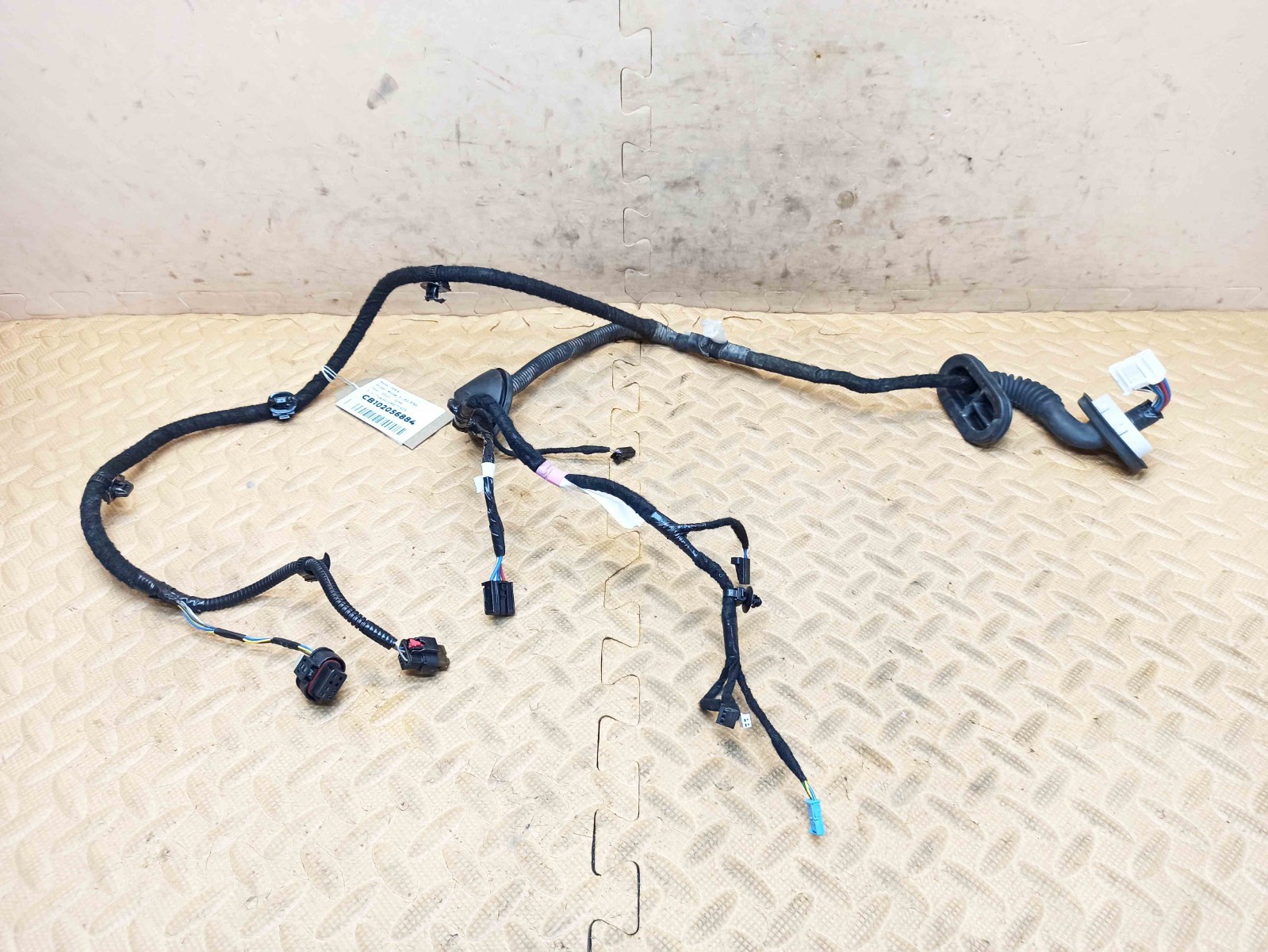 Tesla Model 3 Long Range AWD 2022-2025 Door Wiring Loom Right Side Rear OEM