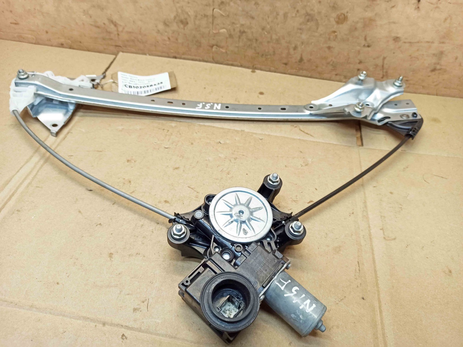 Toyota Rav4 MK5 Hybrid 2019-2025 Window Regulator With Motor Left Side Front