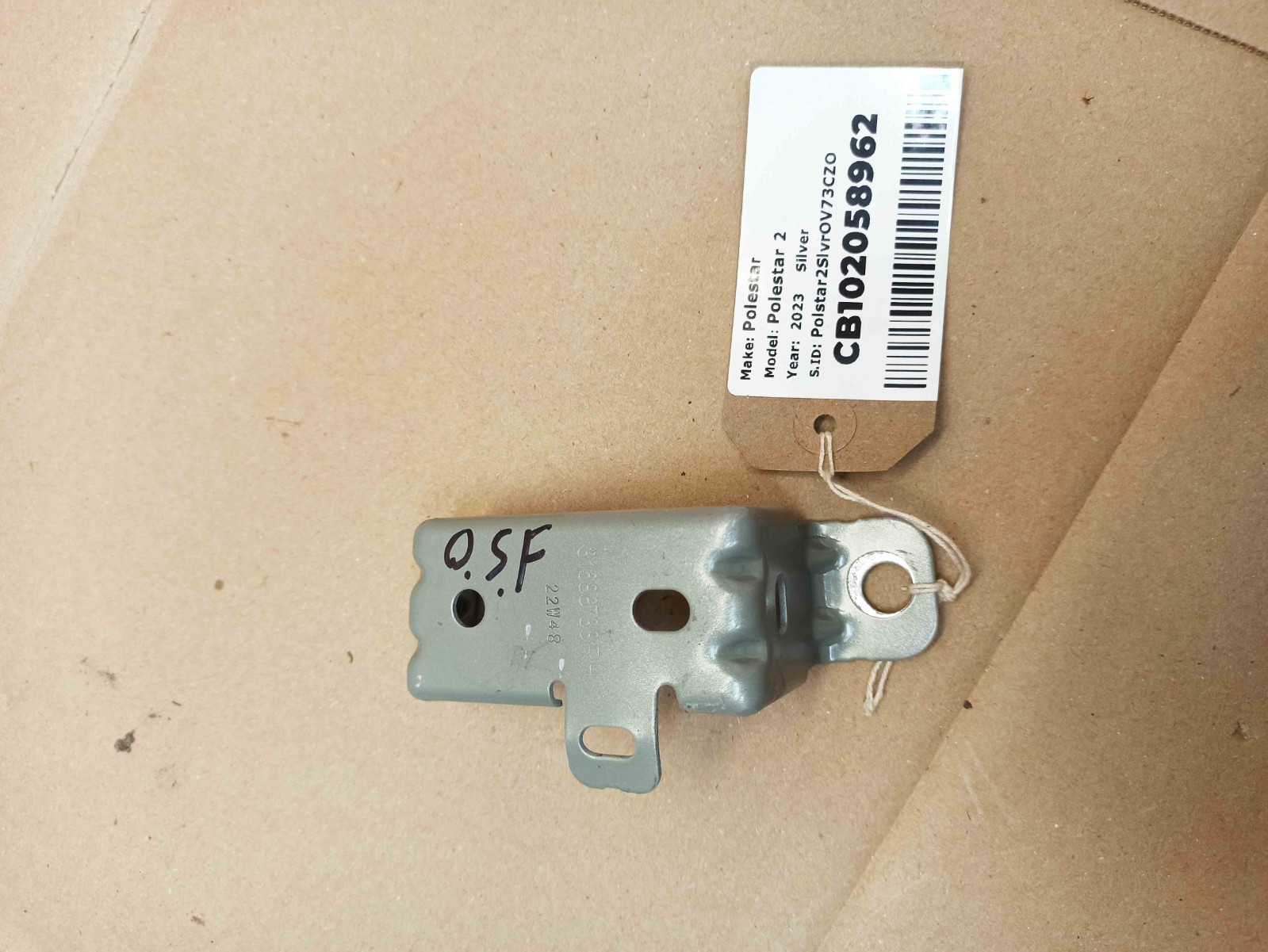 Polestar 2 FWD 2020-2025 Fenders Bonnet Holder Right Side Front 31688733