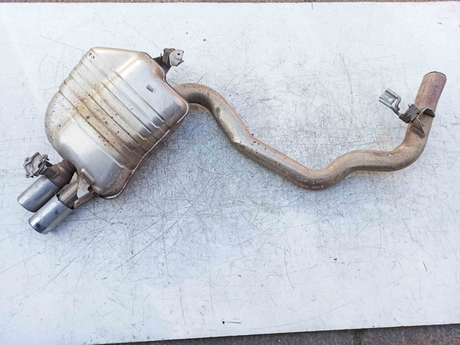 BMW F30 330e 2016-2018 Hybrid Petrol 1998 cc Exhaust Muffler 10218010 11 BMW F30 330e 2016-2018 Hybrid Petrol 1998 cc Exhaust Muffler 10218010 - Image 11