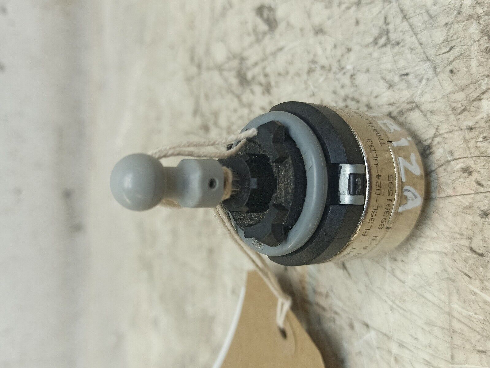 2016 Seat Ibiza O/S/F Headlight Control Module Motor - Image 4