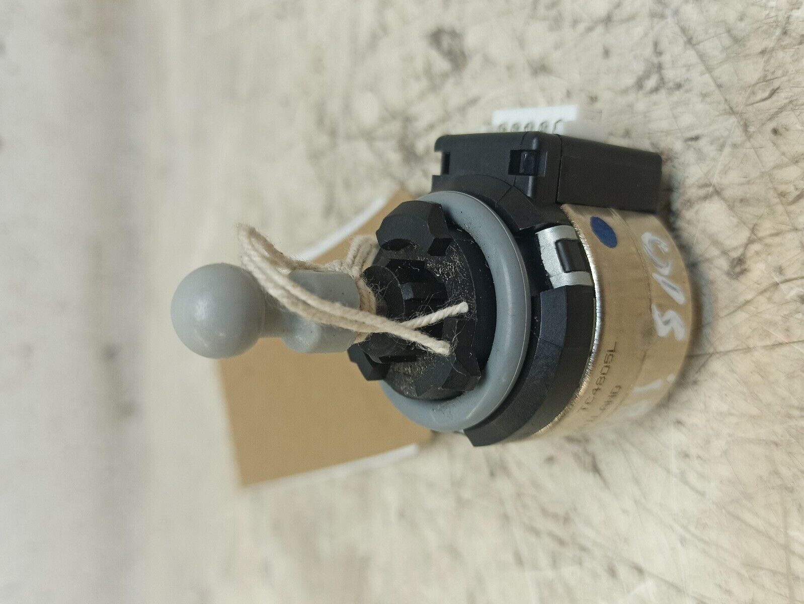 2016 Seat Ibiza O/S/F Headlight Control Module Motor - Image 5