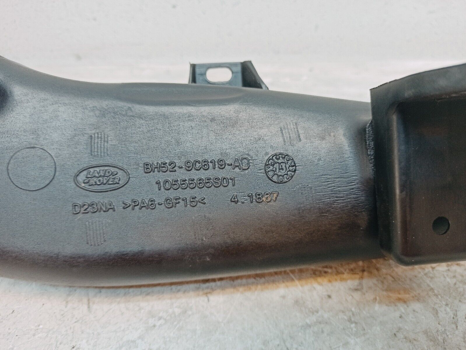 Range Rover Evoque L538 2011-2018 Air Intake Pipe BH52-9C619-AD - Image 4