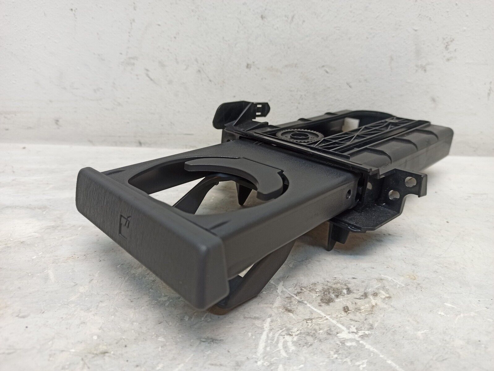 Toyota Prius Plus 2012-2017 Passenger Side Left Cup Holder 55620-47060 - Image 3