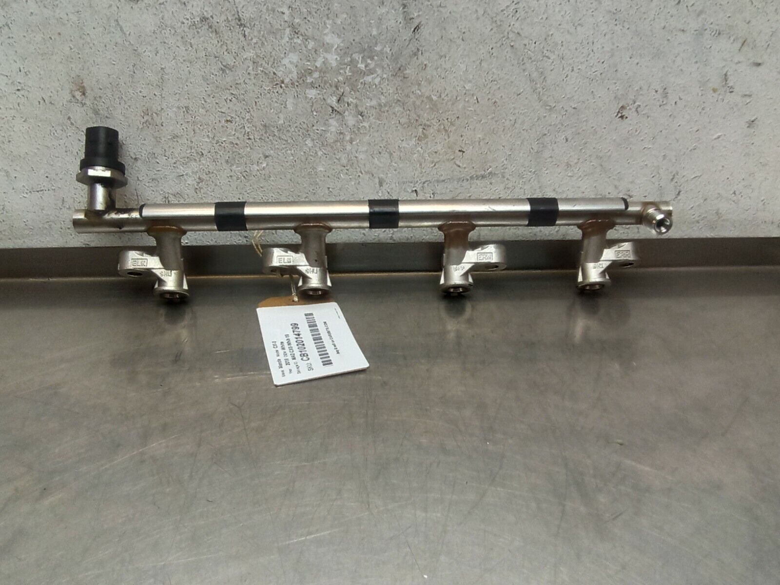 とこ◯ページ Buy Mazda CX5 CX-5 2017-2021 2.0 Petrol Fuel Injector Rail 9416D5207