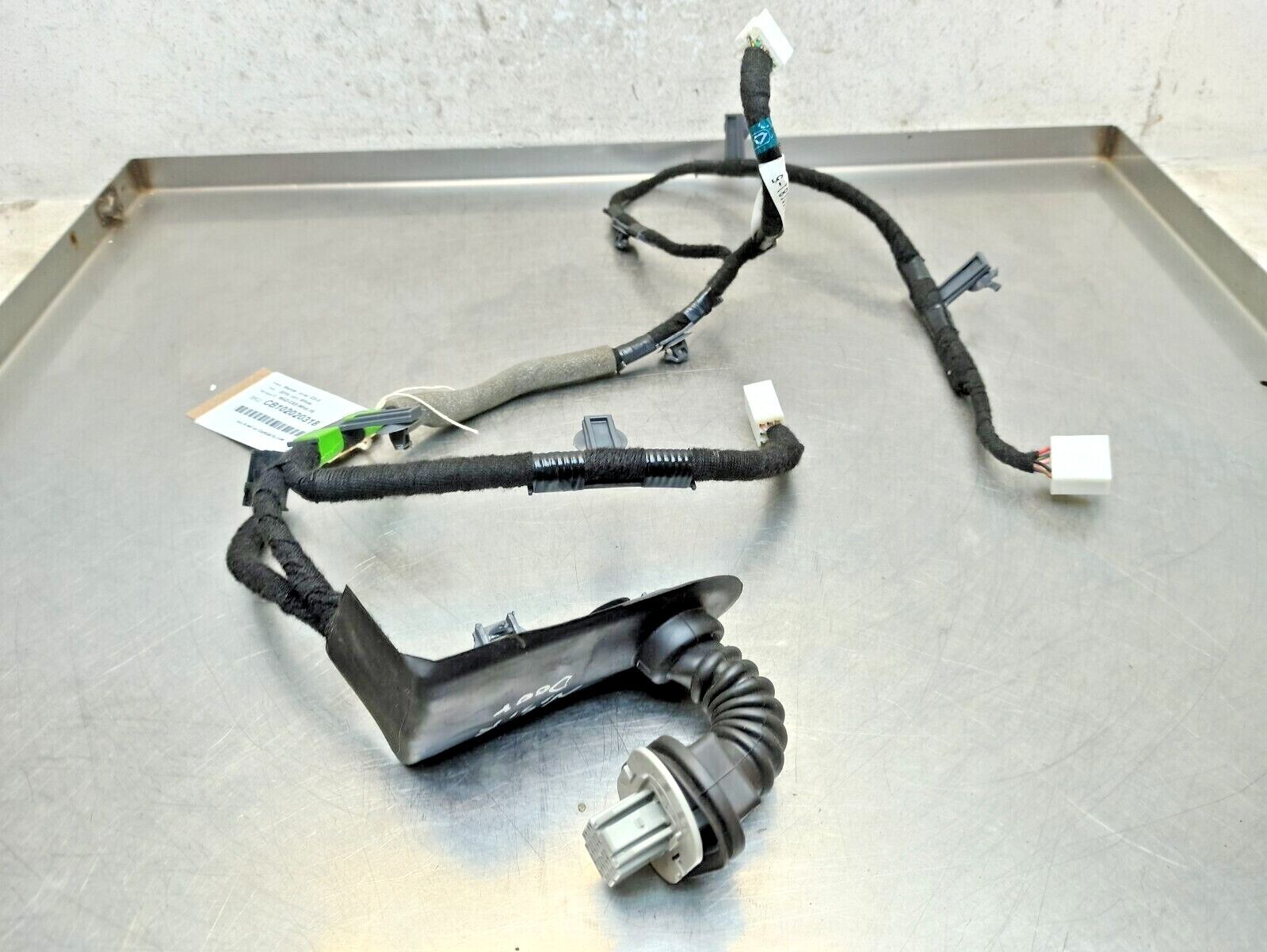 Mazda-CX5-CX-5-2017-2022-Rear-