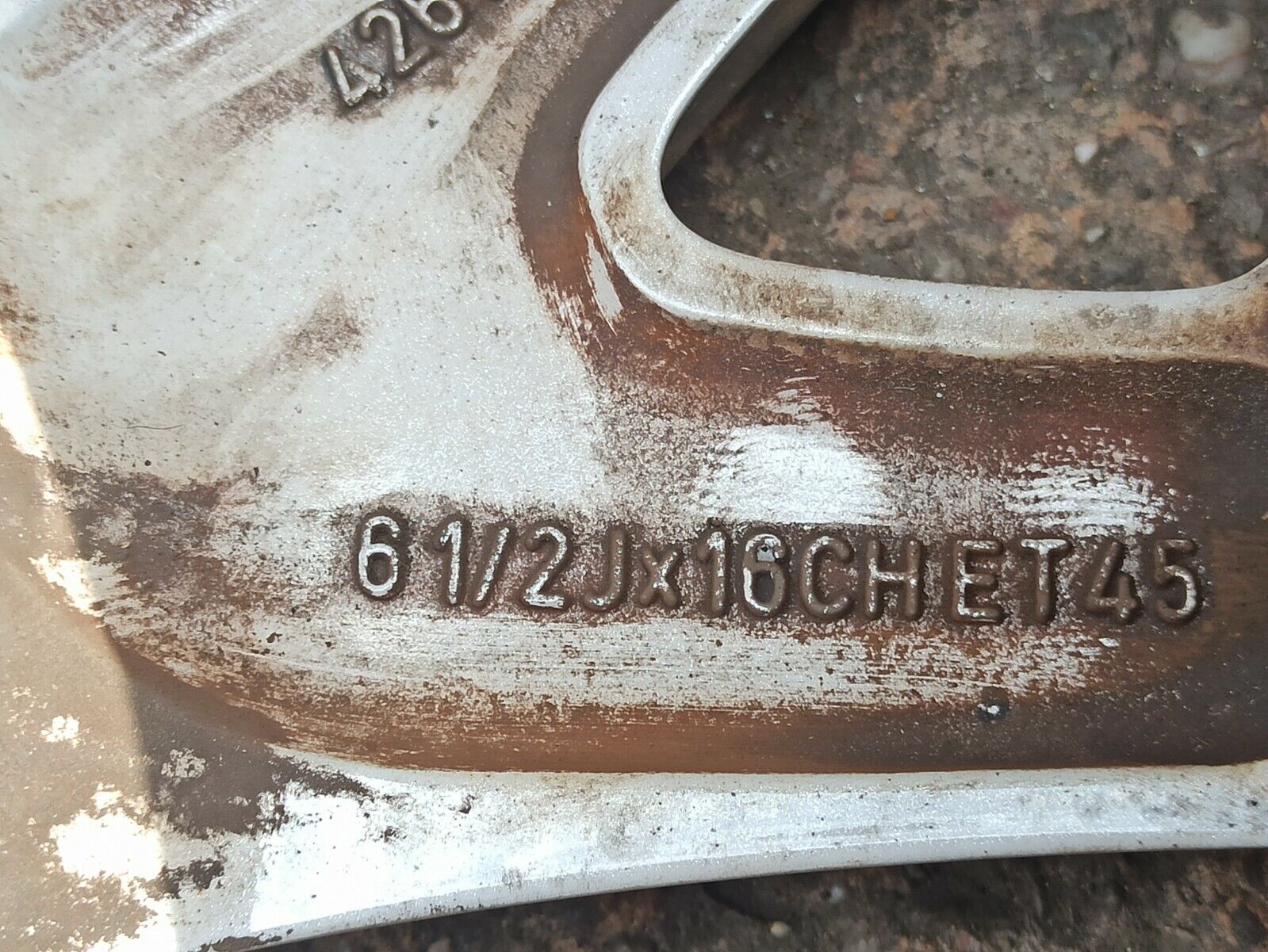 Toyota Corolla 16 Inch Alloy Wheel 61/2JX16CHET45 - Image 5