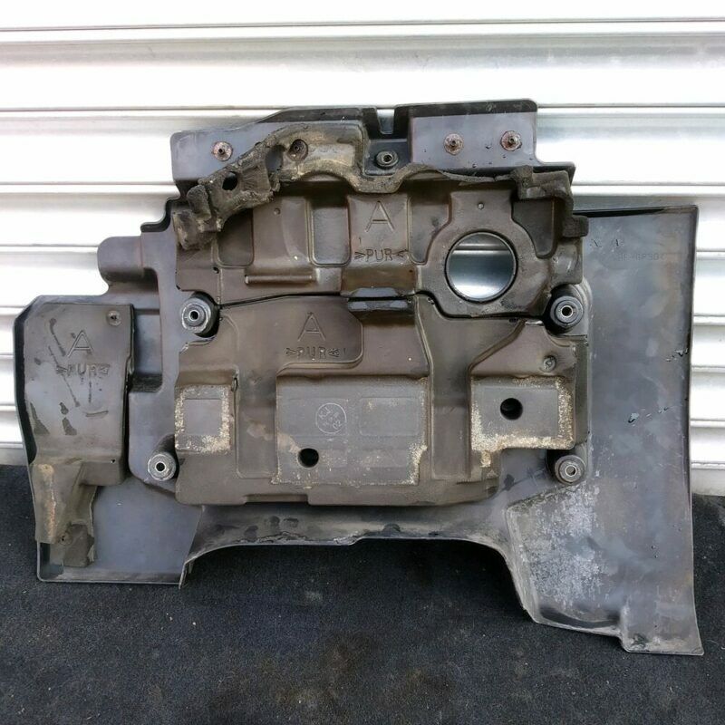 2005 Toyota Corolla Verso AR10 Genuine Engine Cover HU-K8 - Image 3