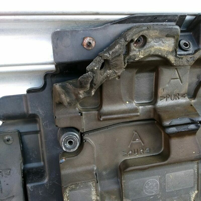 2005 Toyota Corolla Verso AR10 Genuine Engine Cover HU-K8 - Image 4