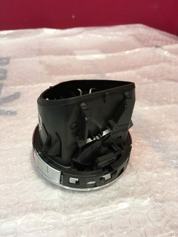 2008 Peugeot 308 T7 MK1 Genuine Dashboard Trim Air Vents PI-PI3 - Image 3