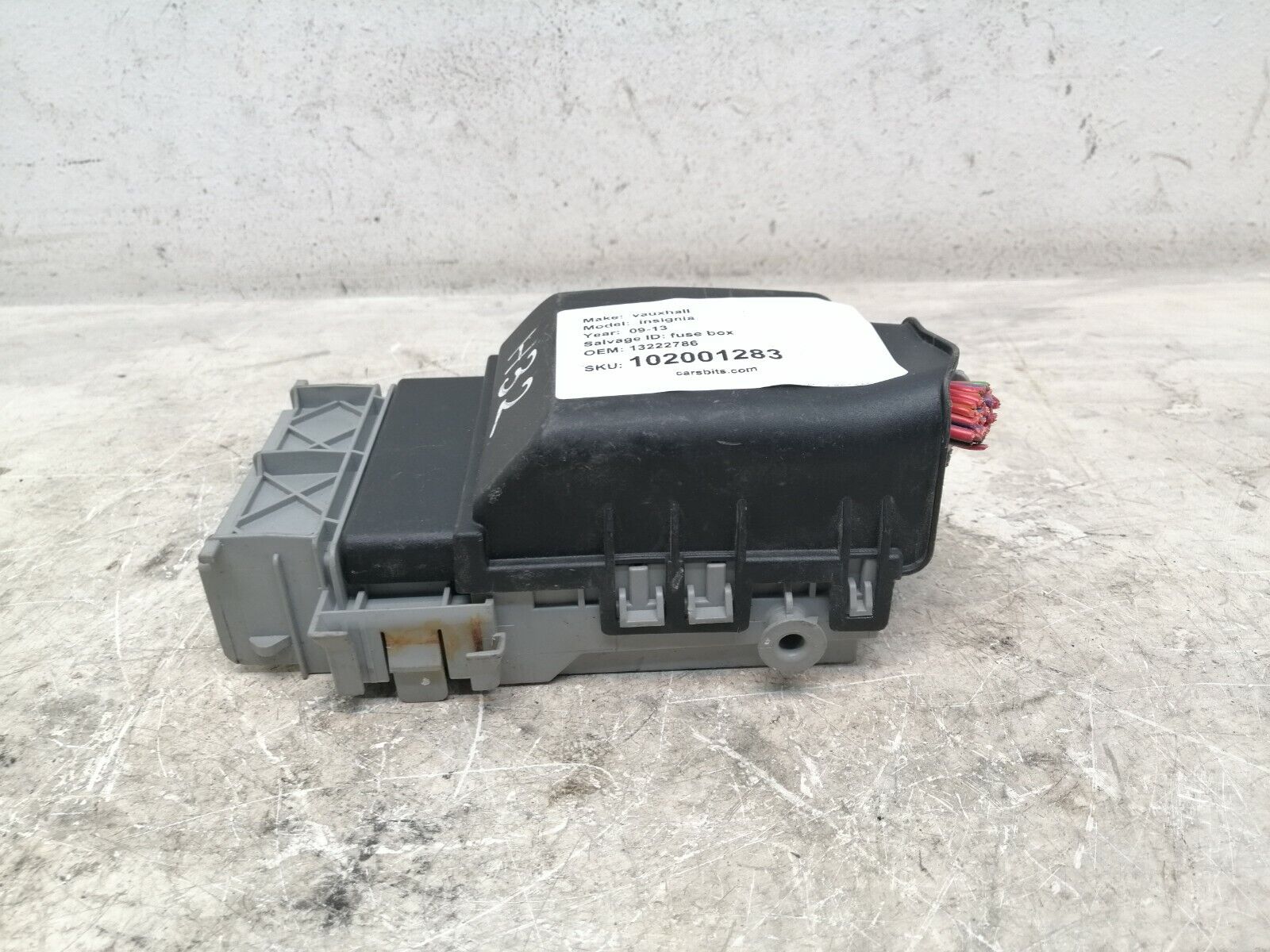 2009-2013 Vauxhall Insignia Fuse Box 13222786 - Image 3