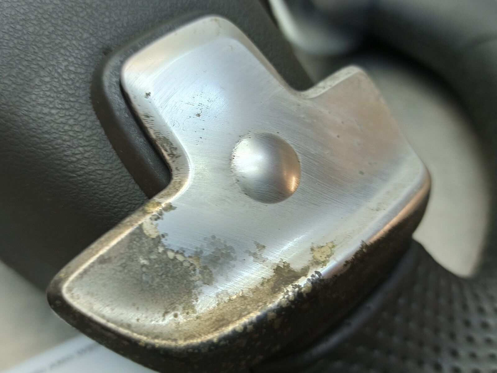 MERCEDES-BENZ 2014-2020 C200 W205 AMG Multifunciton Steering Wheel A0004603803 - Image 8