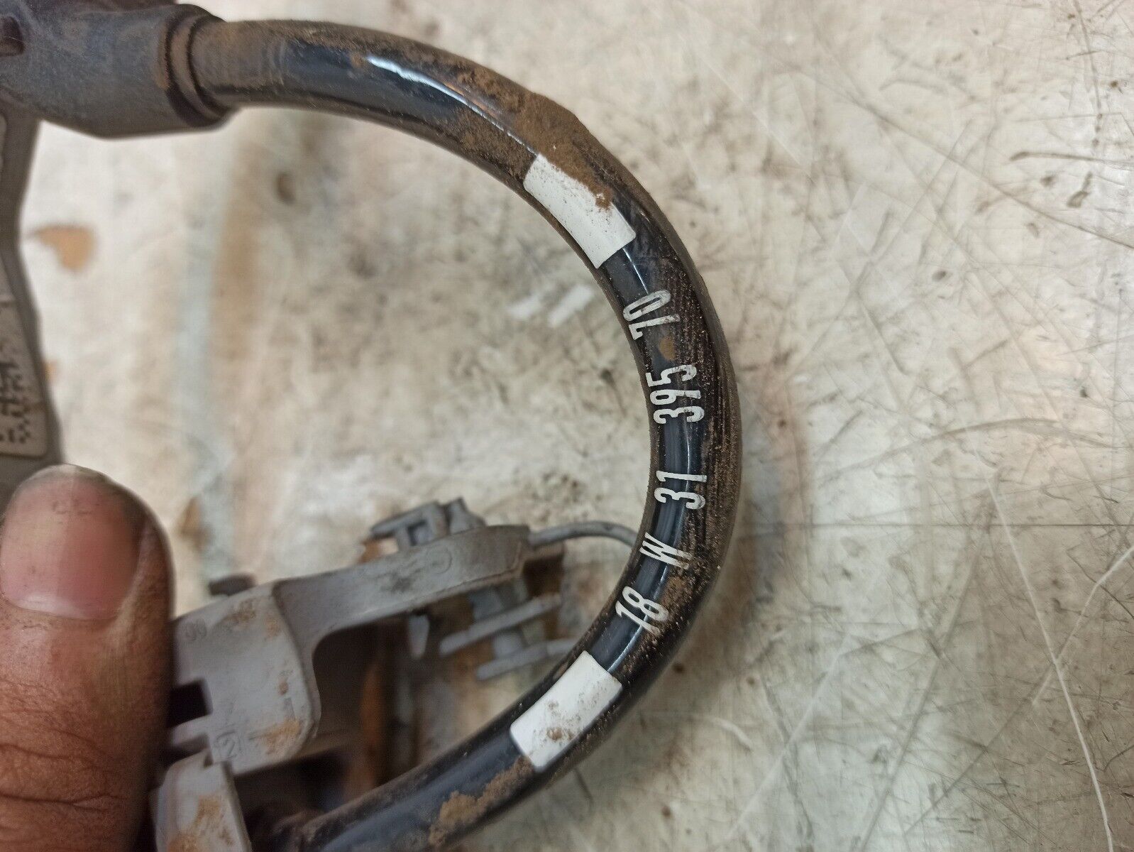 Mercedes Benz A200 Petrol Sports Auto 2019 Brake Pad and ABS Wiring - Image 7