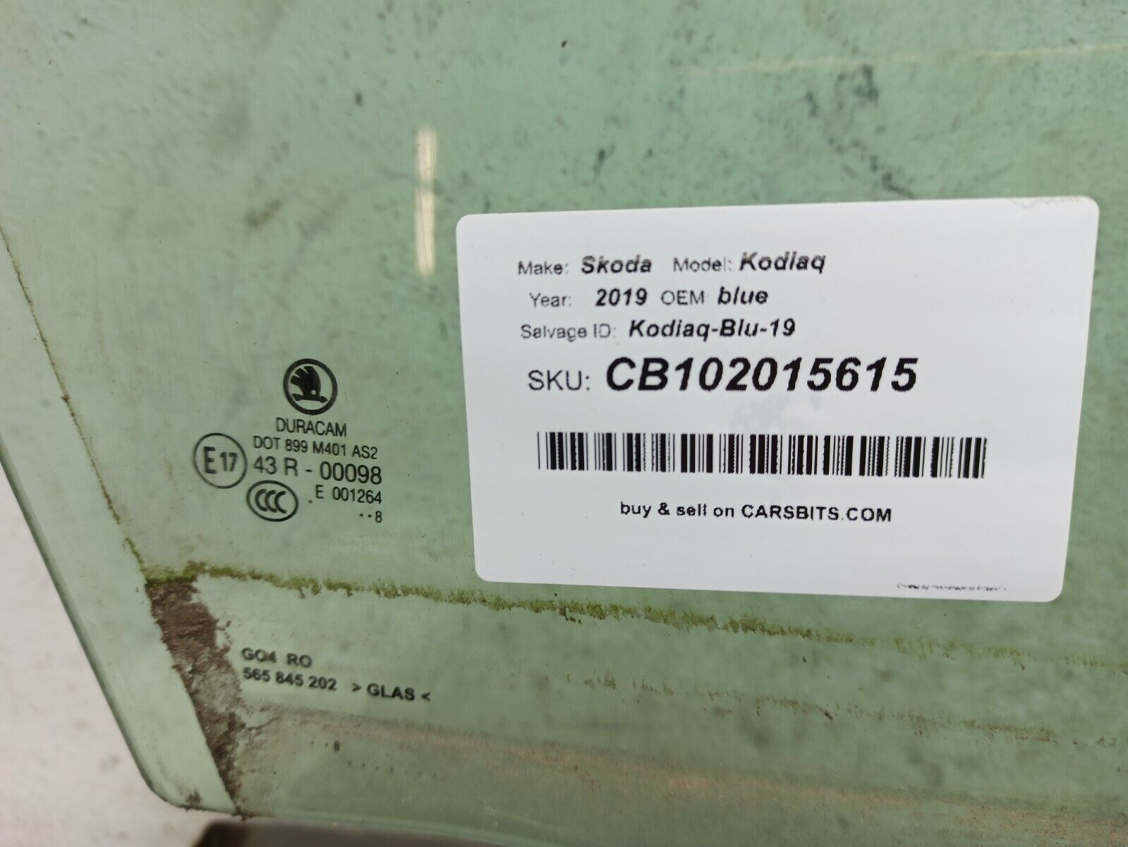 Skoda Kodiaq 2017-2021 Driver Side Front O/S/F Window Glass - Image 4