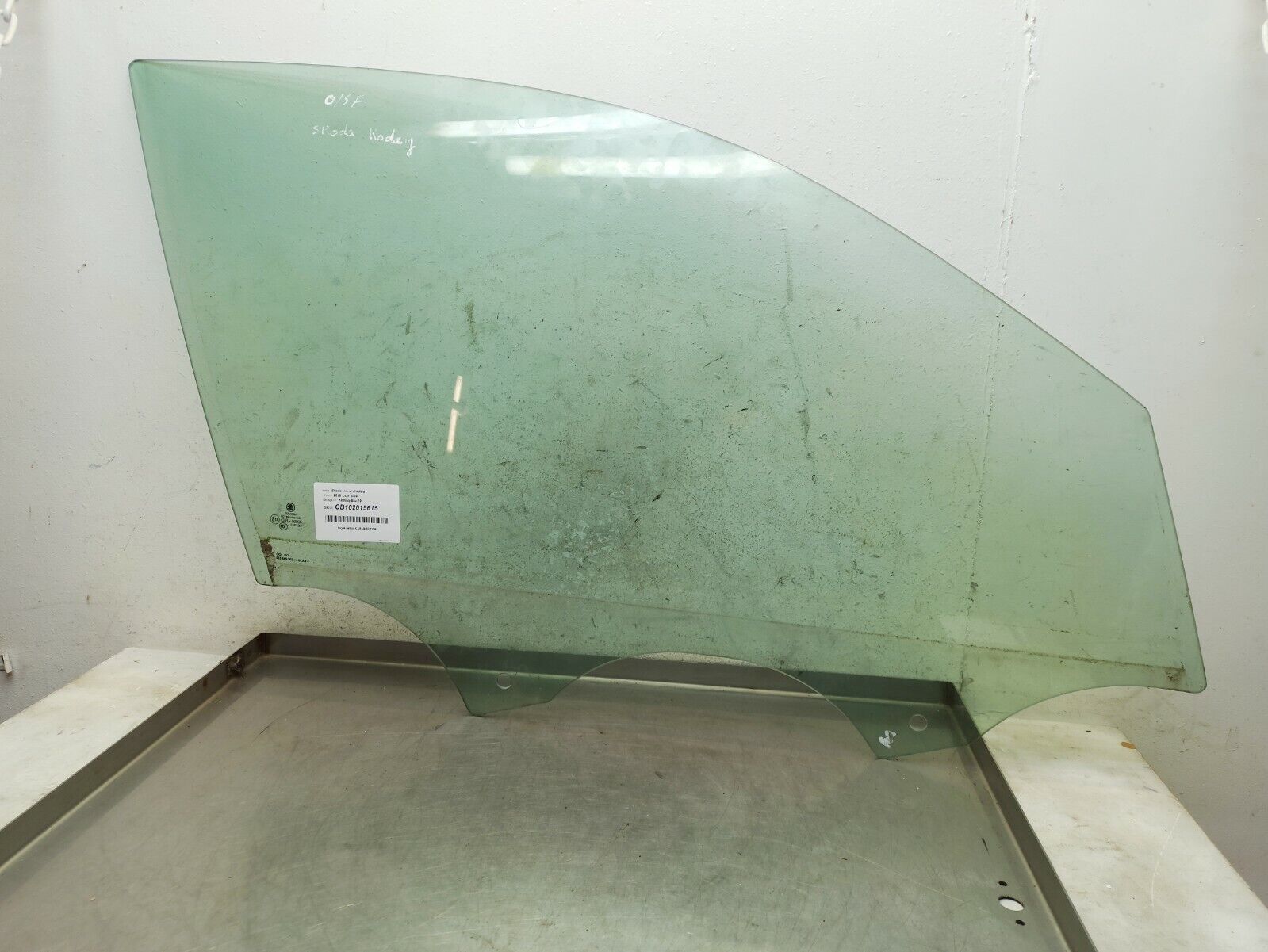 Skoda Kodiaq 2017-2021 Driver Side Front O/S/F Window Glass