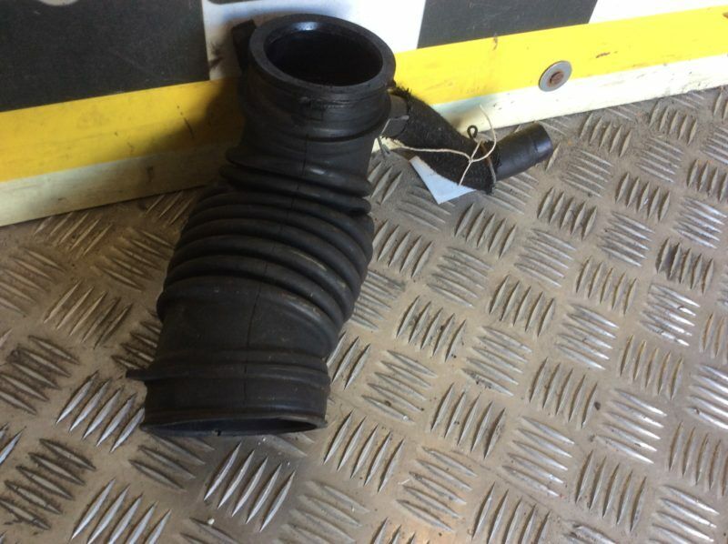 TOYOTA 2.0 AVENSIS TURBO PIPE 1788L-0R020 2010 - Image 3