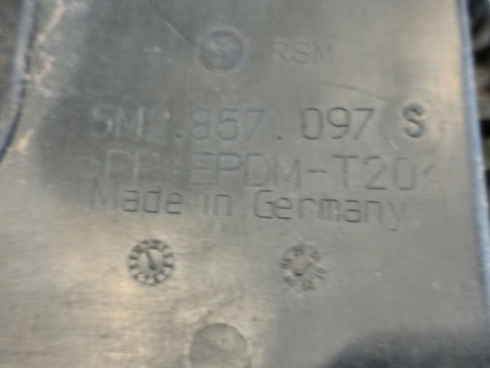 VW Tiguan 5N 2007-2012 Front Glove Box Compartment 5M2857097 - Image 8