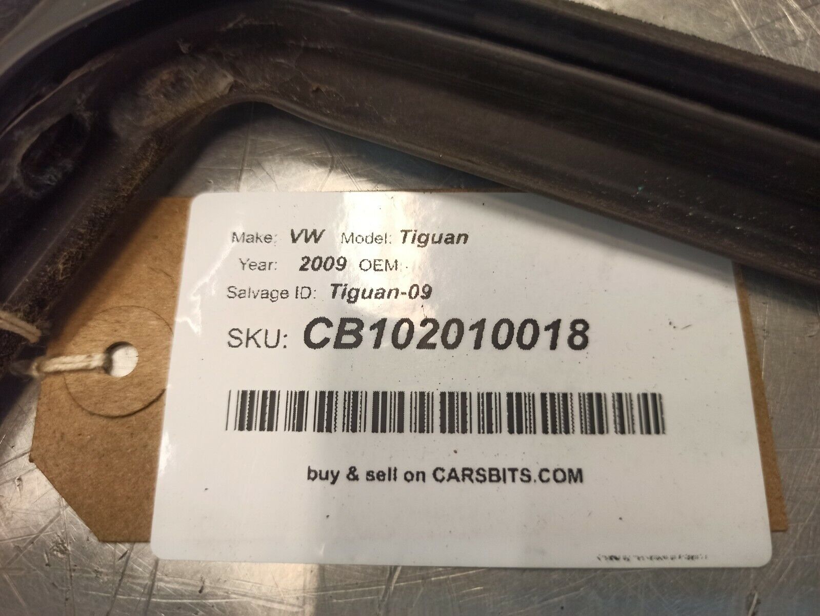 VW Tiguan 5N 2007-2012 Rear Window Door Trim Rubber Seal O/S/R 5N0839432 - Image 6