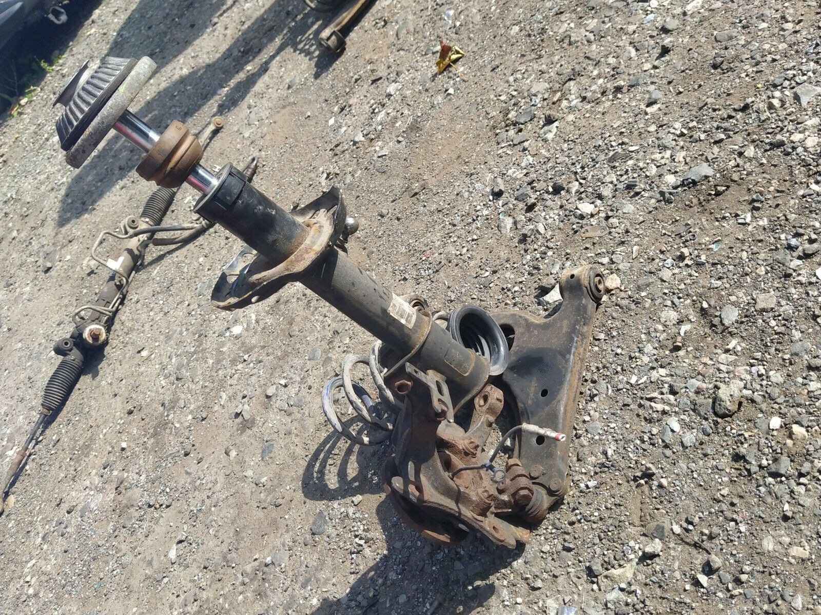 Vauxhall Zafira Shock Absorber Leg Driver Side Front O/S/F 28157657 93862689 - Image 3