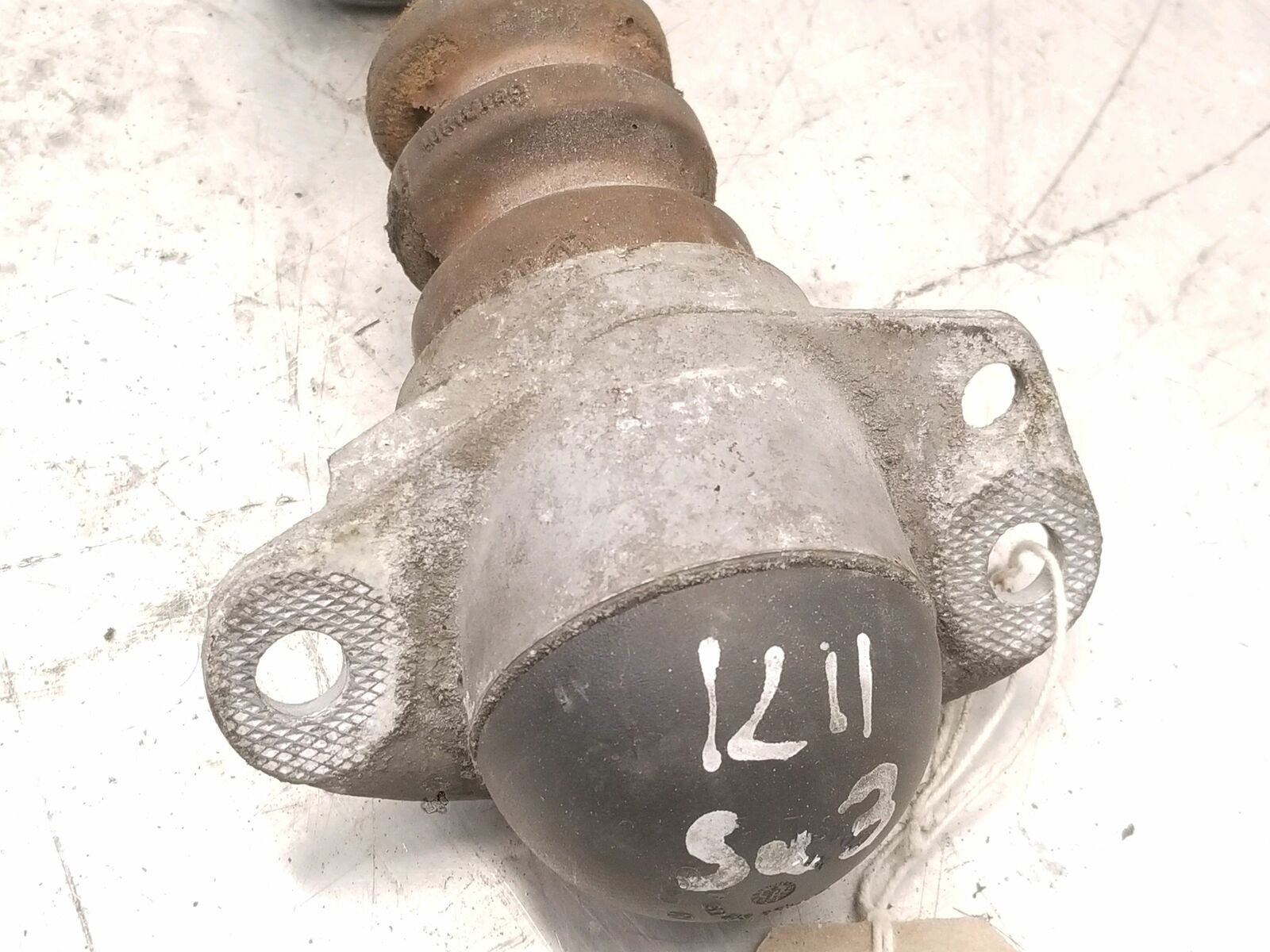 2007 VW Fox 5Z Genuine Rear Driver OS Shock Absorber Strut 5Z0512011E CB-K11 - Image 3