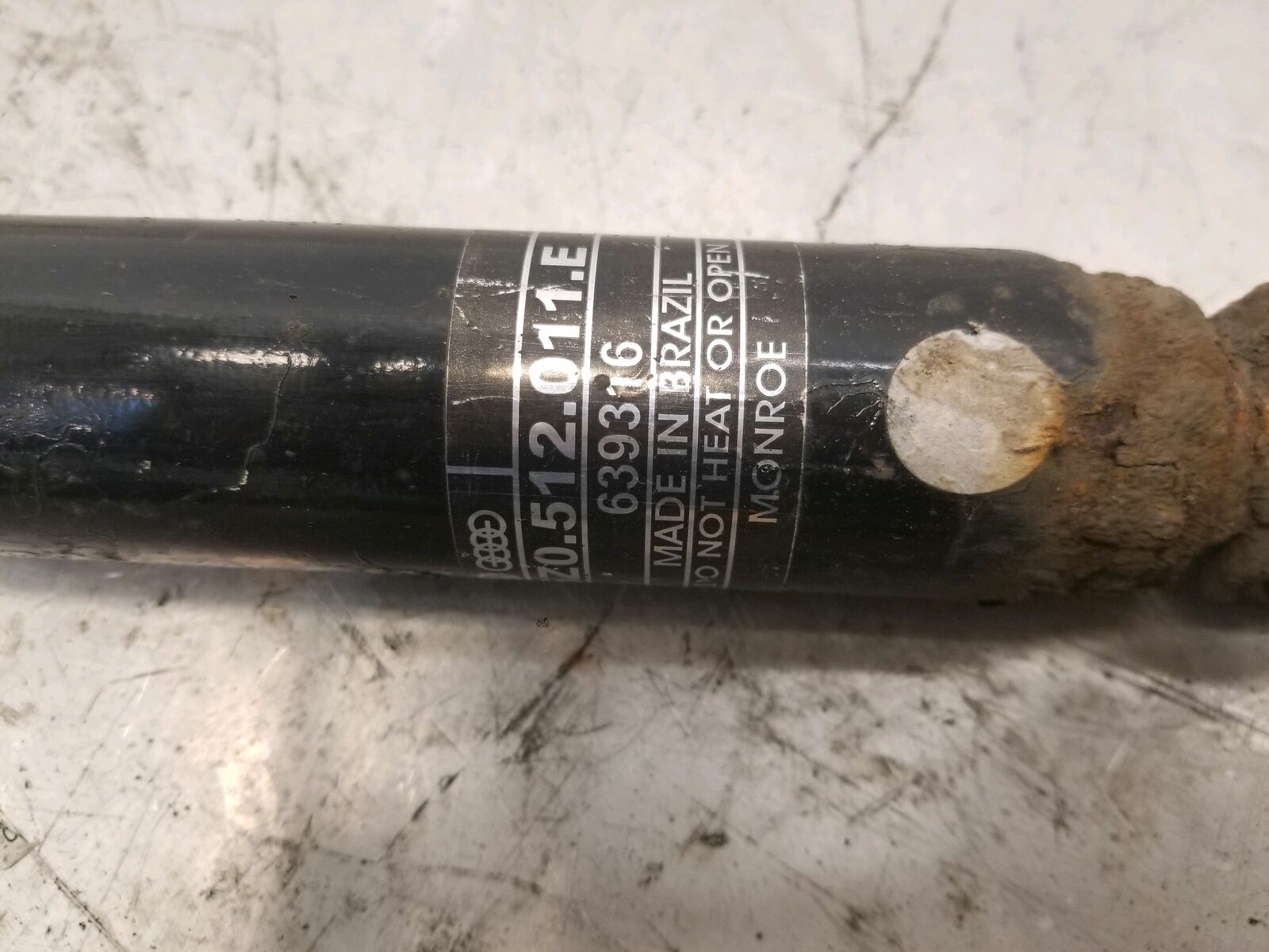 2007 VW Fox 5Z Genuine Rear Driver OS Shock Absorber Strut 5Z0512011E CB-K11 - Image 5