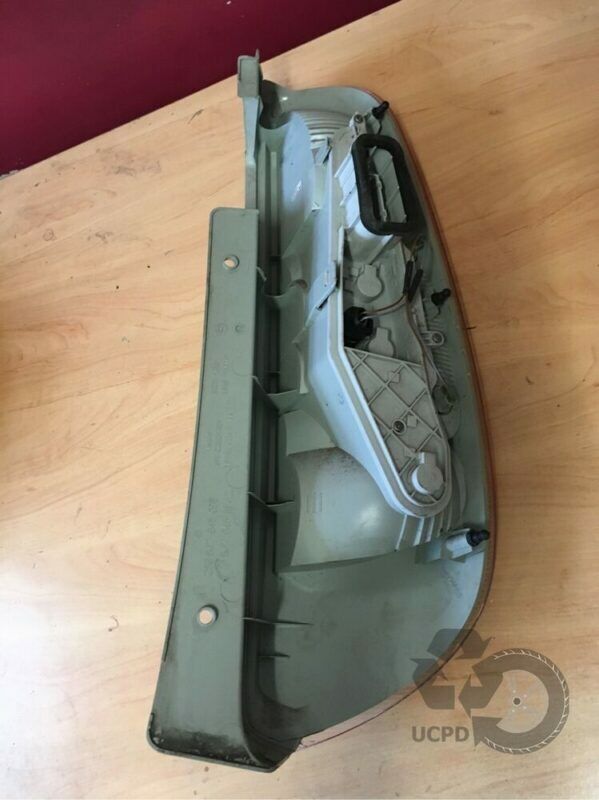 2011 Skoda Roomster 5J Genuine Rear Tail Light Lamp Passenger NS HU-C17 - Image 3