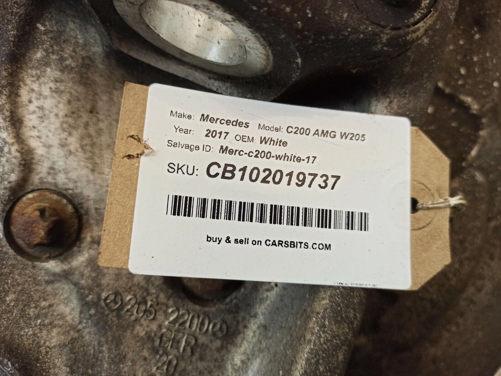 MERCEDES-BENZ C 200 W205 14-20 2.0 Petrol Front Wheel Hub & Control Arm O/S/F - Image 7