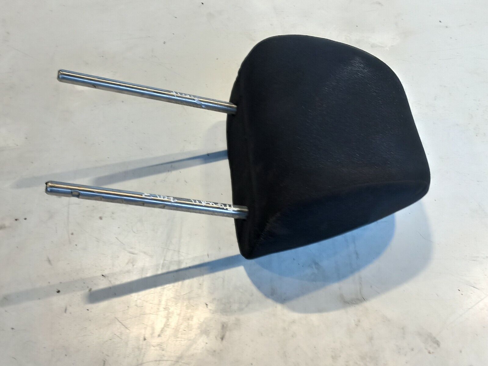 VW Tiguan 5N 2007-2012 Front Seat Head Rest Driver Side Front O/S/F - Image 5