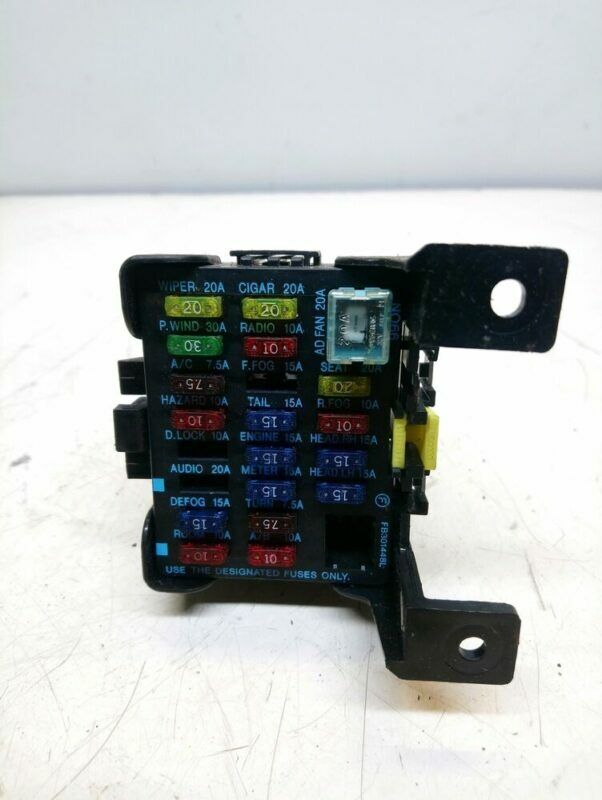 2002 Mazda MX-5 NB Genuine Fuse Box HU-K12 - Image 3