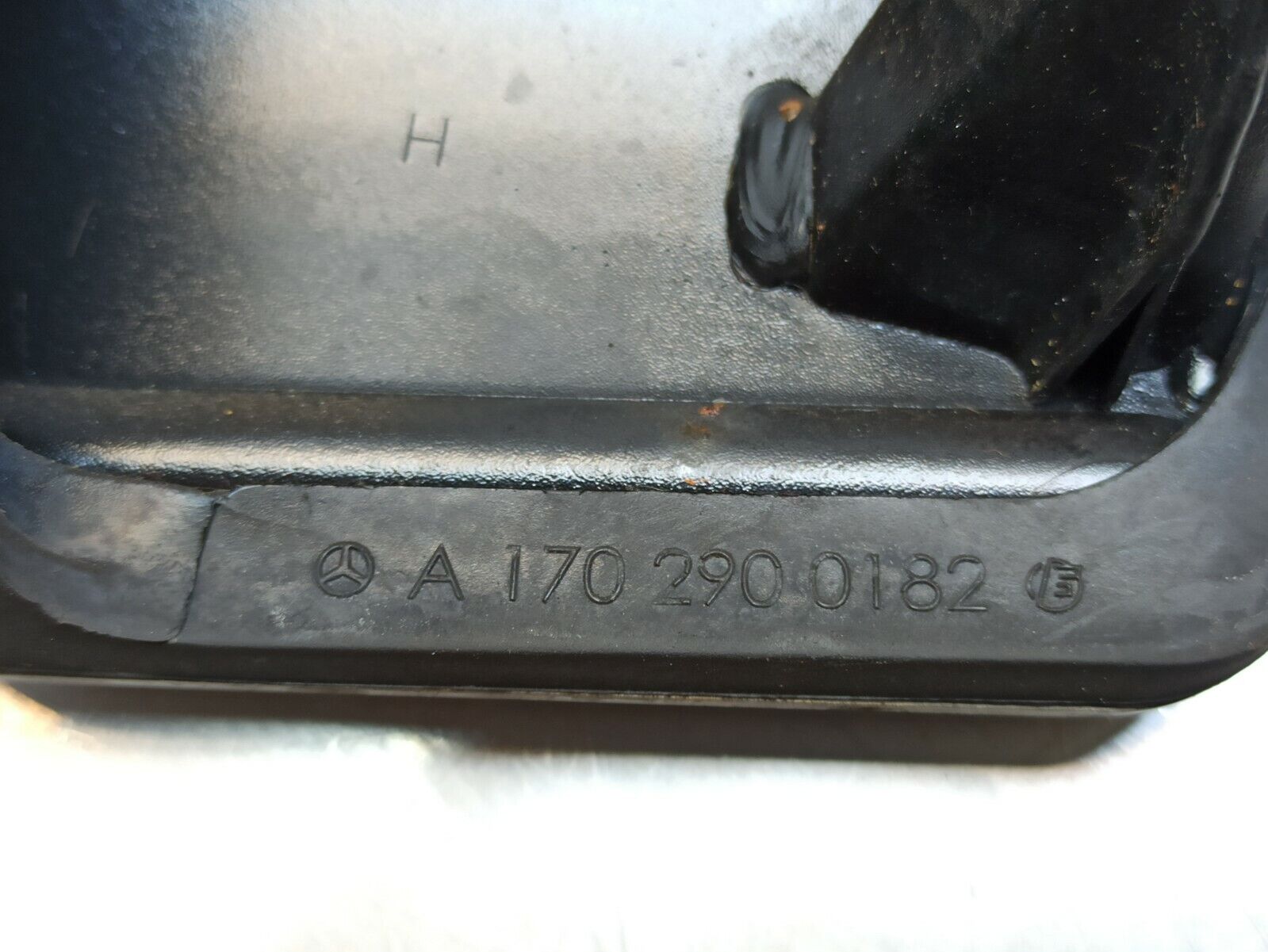 MERCEDES-BENZ 2014-2020 C 200 W205 Front Brake Pedal A2222940001 - Image 11