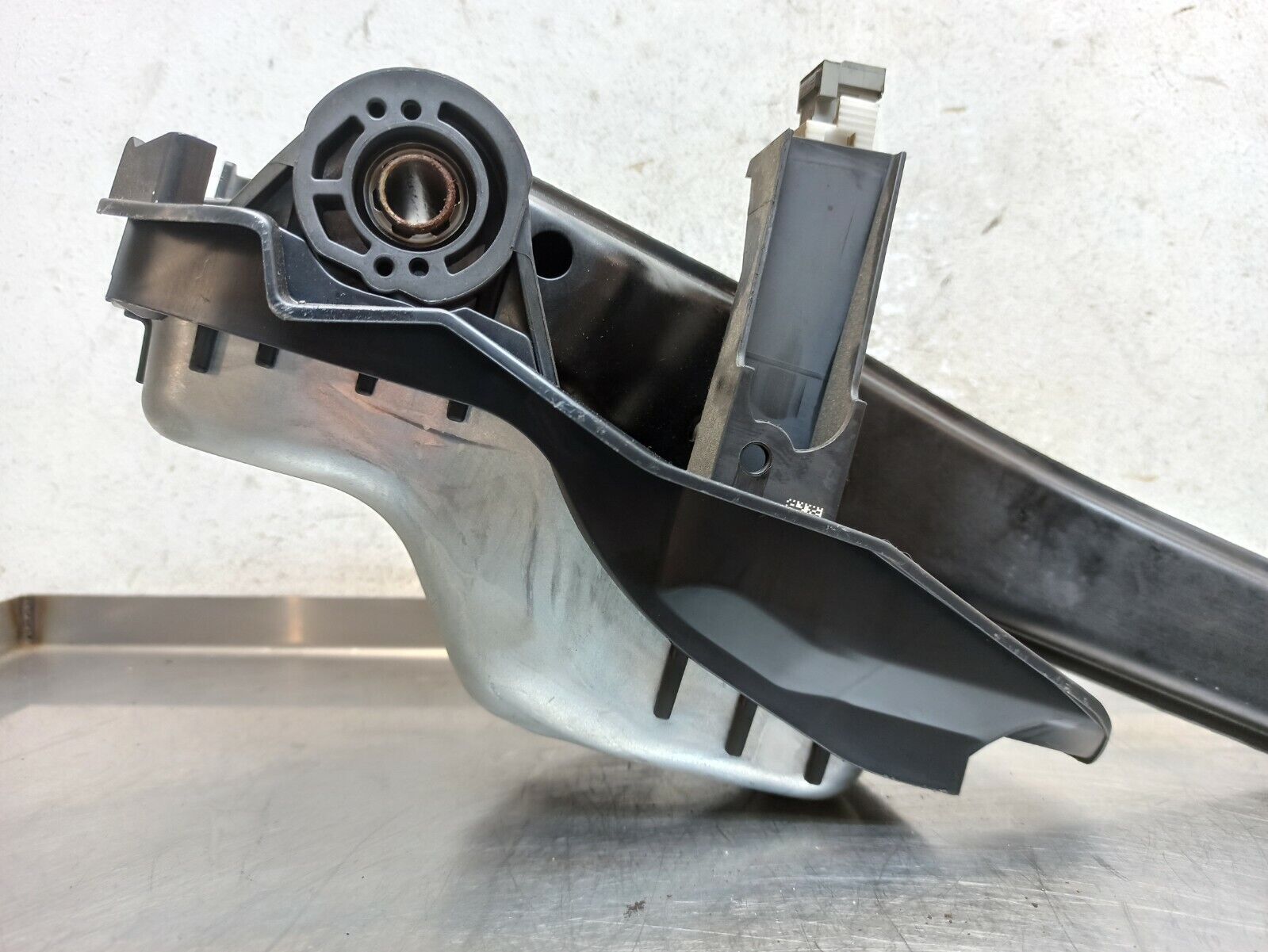 MERCEDES-BENZ 2014-2020 C 200 W205 Front Brake Pedal A2222940001 - Image 4