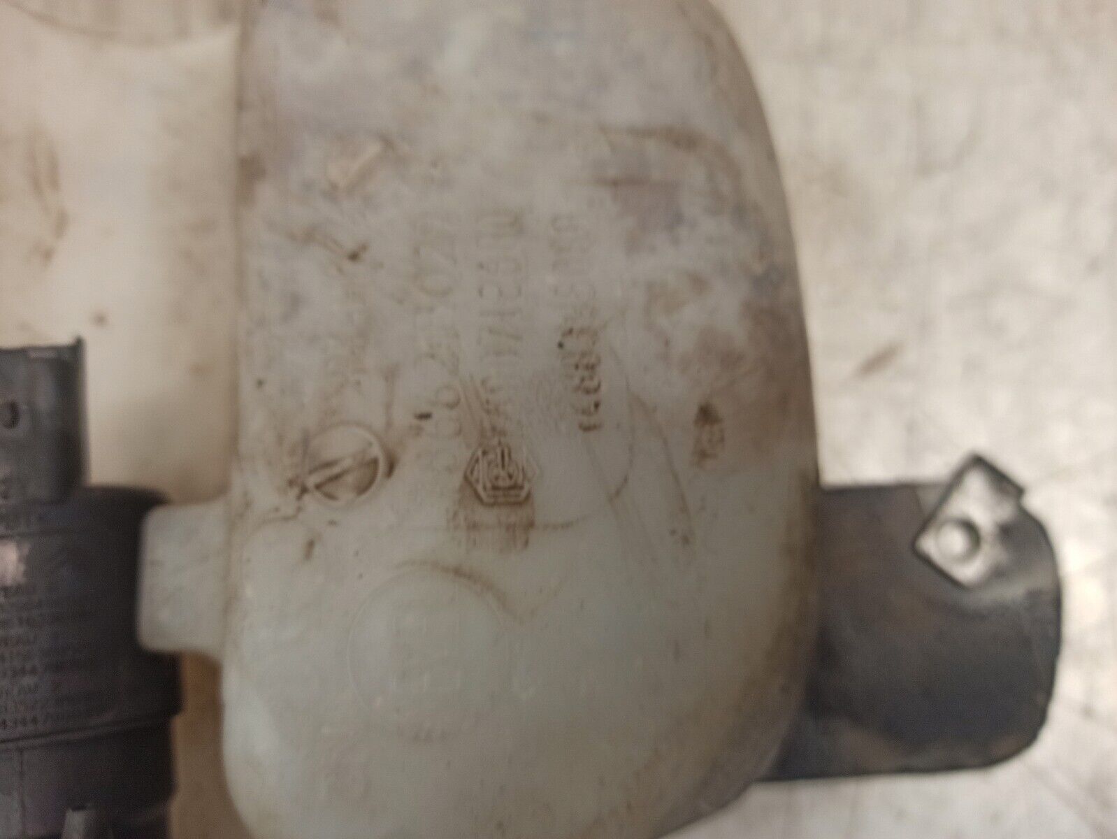 Toyota Proace 2013-2016 Van 2.0 Diesel Washer Bottle Tank 78662B0209 - Image 6