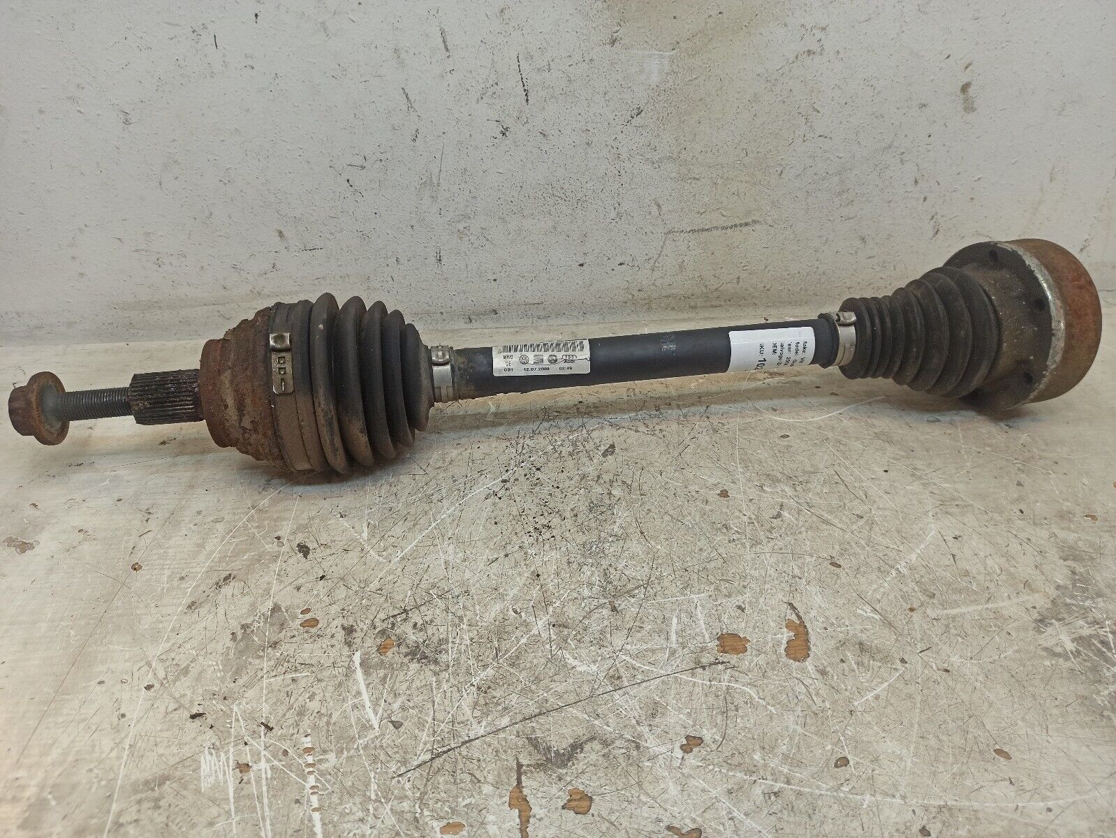 VW Golf MK5 2004-2008 1.6 FSi Driveshaft N/S/F 1K0407271CP - Image 3