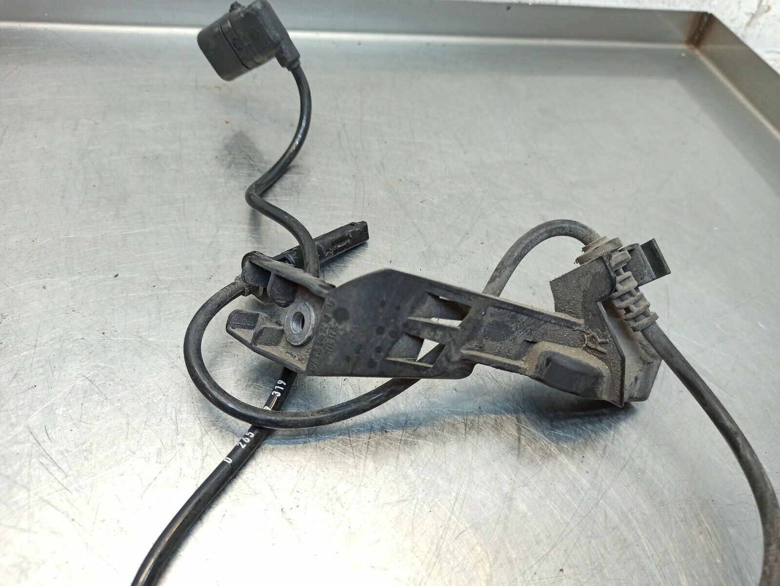 MERCEDES-BENZ 2014-2020 C 200 W205 Front Right ABS Sensor O/S/F A2059058003 - Image 4