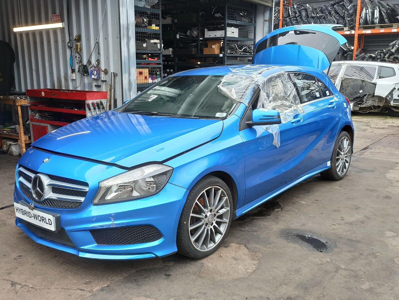 ベンツ 2014-2018 Aクラス W176 AMG ブラック塗装済み リアサイドダクトカバー BENZ A180， A200， A250， A160， A220，A45 Mercedes-Benz (W176) used review and buying guide