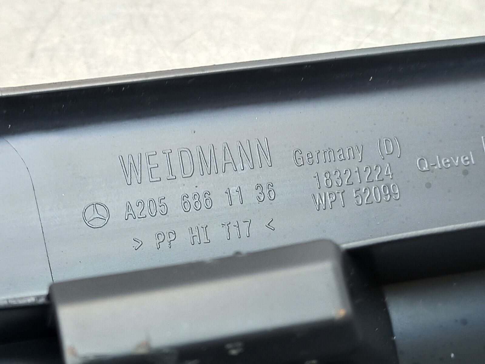 MERCEDES-BENZ 2014-2020 C200 W205 Front Sill Kick Trim N/S/F A2056861136 - Image 6