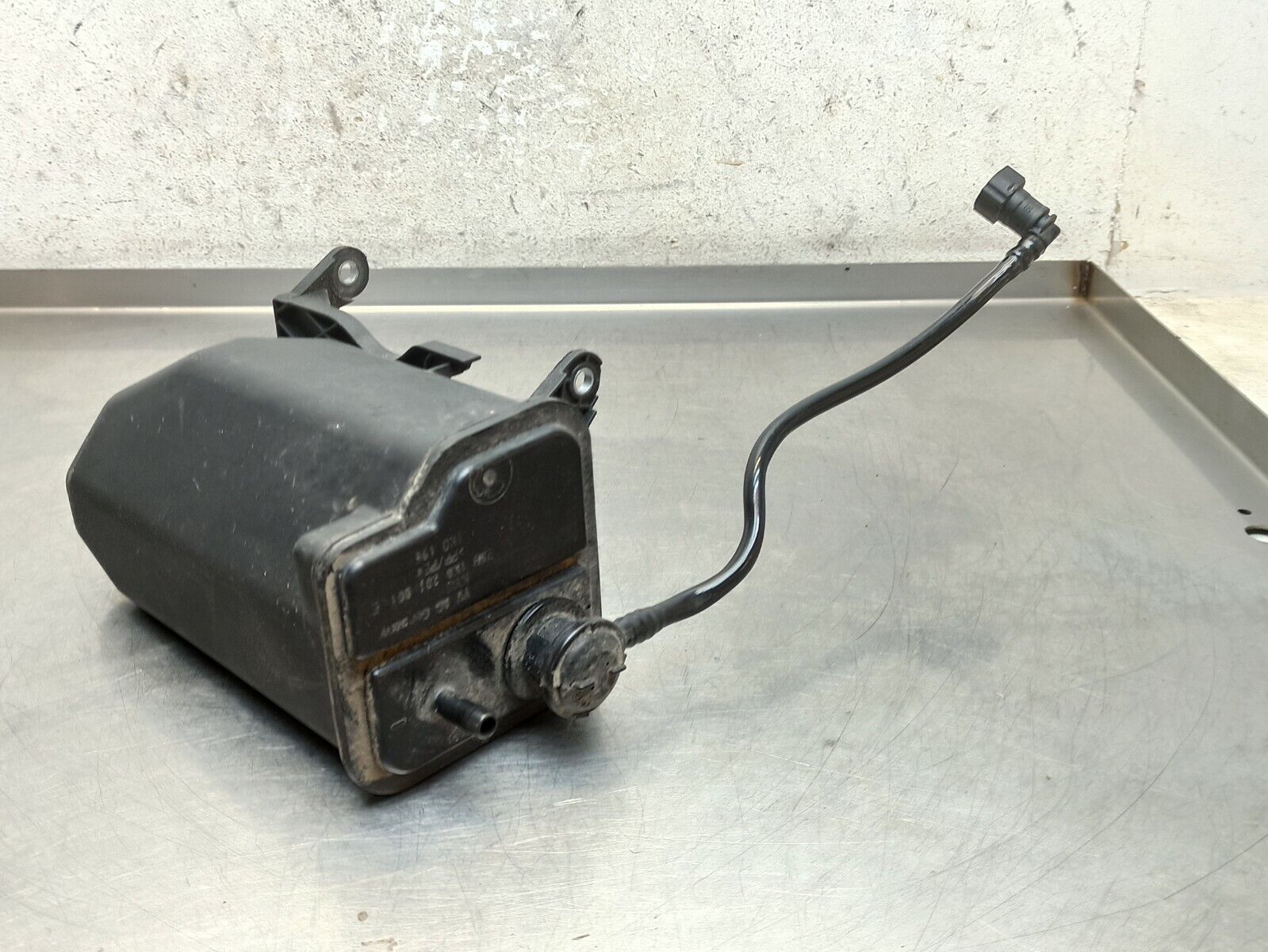 Skoda Yeti 5L7 20142018 Charcoal Carbon Canister 1K0201801 CarsBits