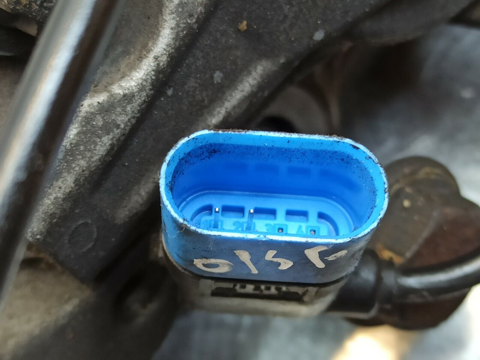 MERCEDES-BENZ 2014-2020 C 200 W205 Front Brake Caliper Driver Side Front O/S/F - Image 6