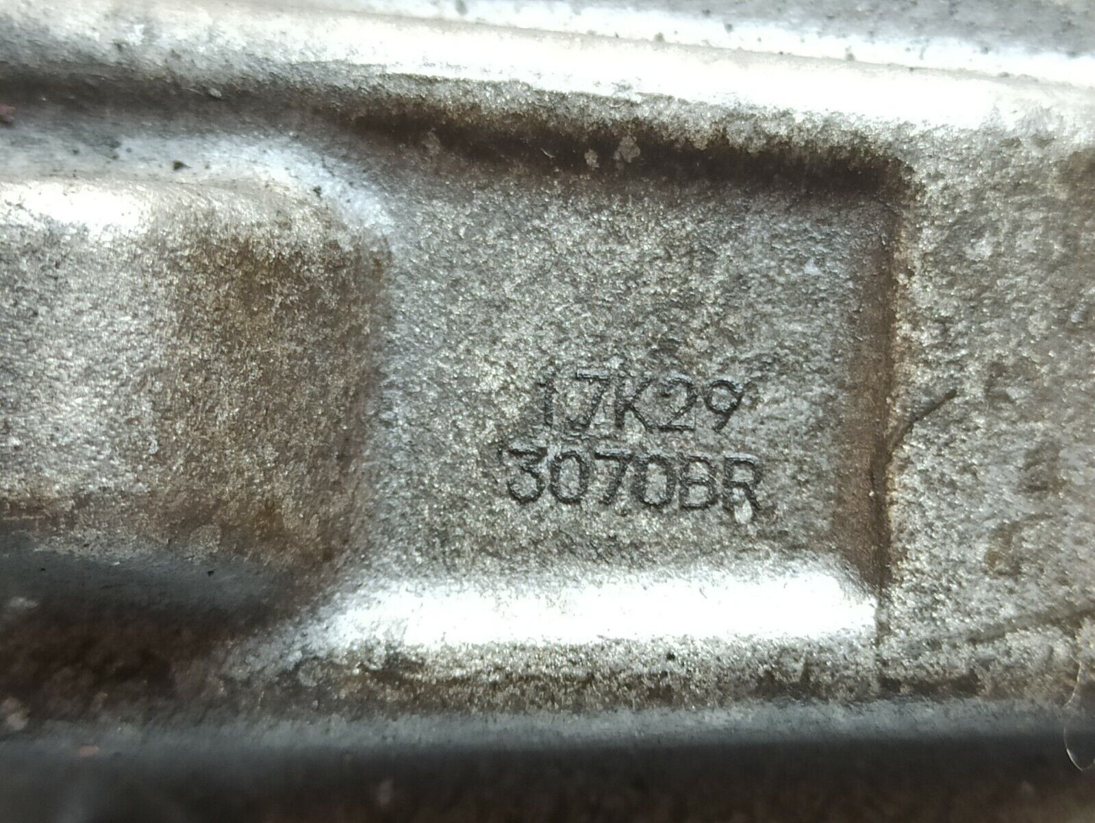 MERCEDES-BENZ 2014-2020 C 200 W205 Front Brake Caliper Driver Side Front O/S/F - Image 7