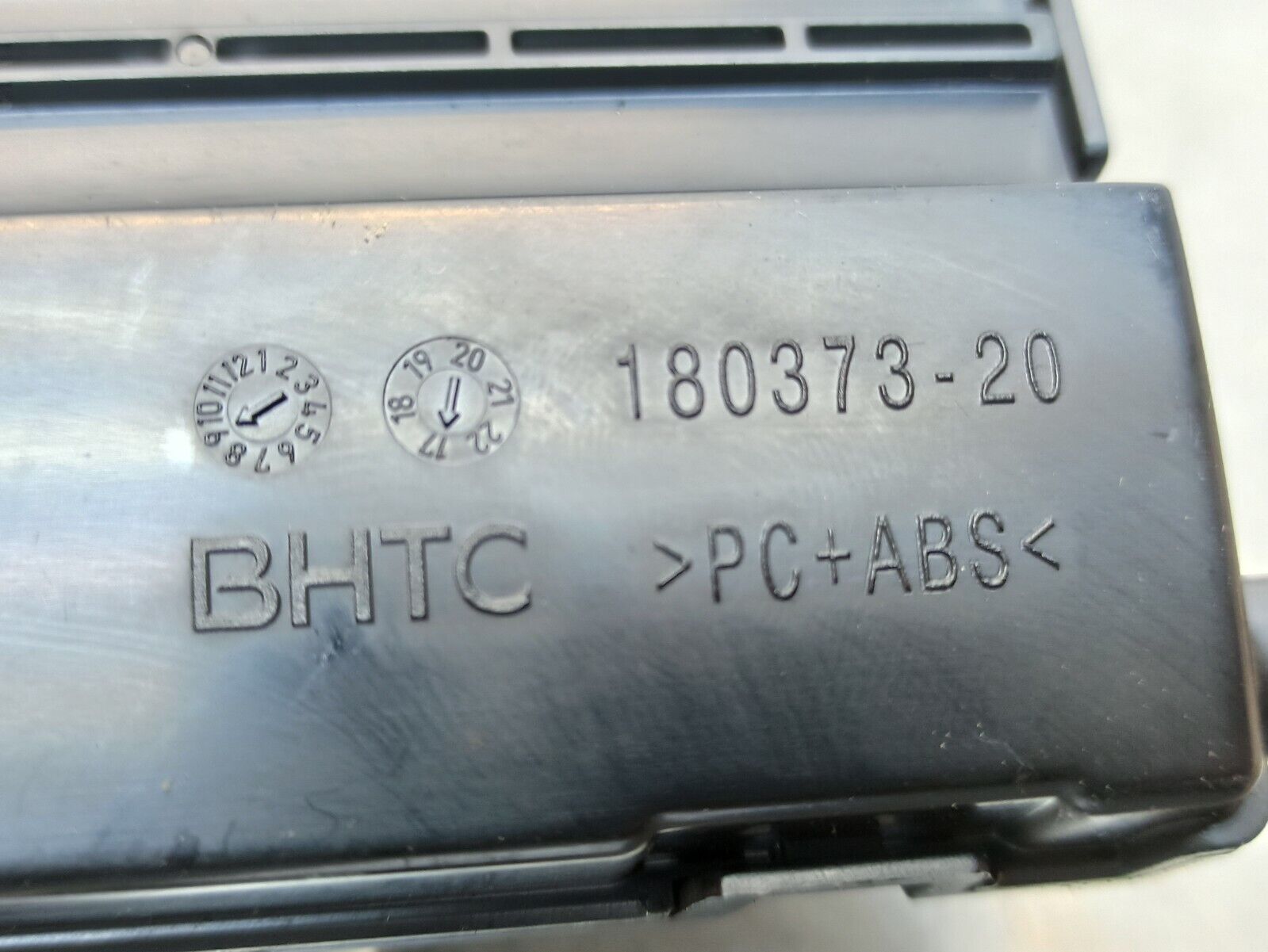 MERCEDES-BENZ 2014-2020 C200 W205 AMG Air Conditioner Control ECU A2059009230 - Image 4