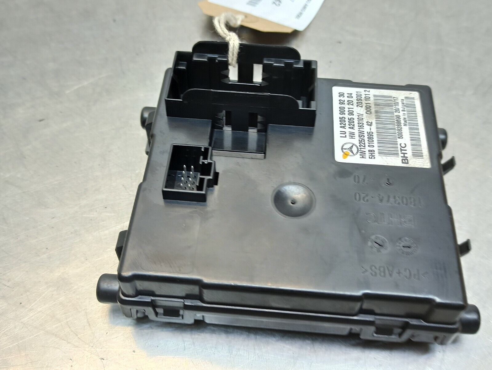 MERCEDES-BENZ 2014-2020 C200 W205 AMG Air Conditioner Control ECU A2059009230 - Image 6