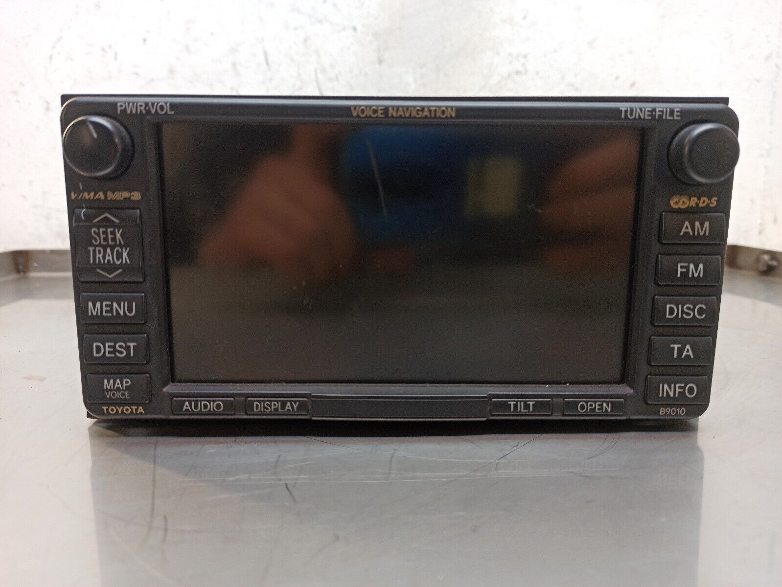 Toyota Corolla Verso 2003-2009 Sat Nav UK Version