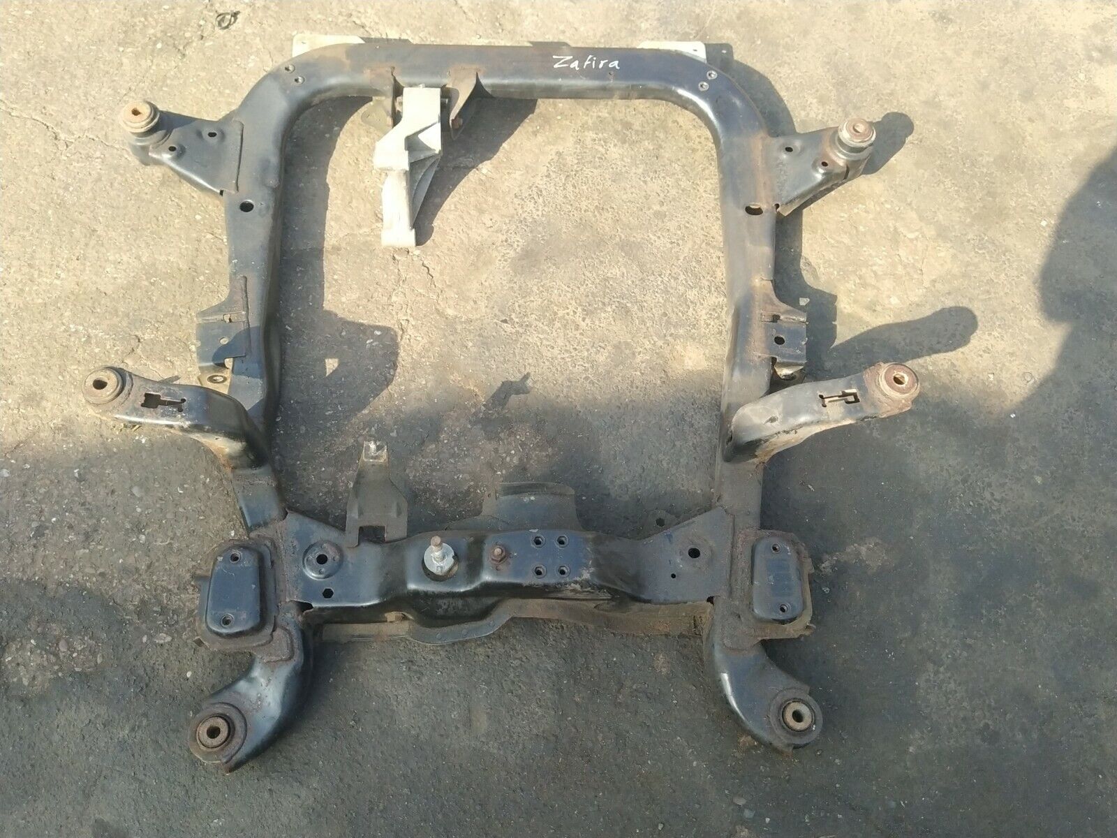 2008 Vauxhall Zafira Front Sub Frame - Image 3