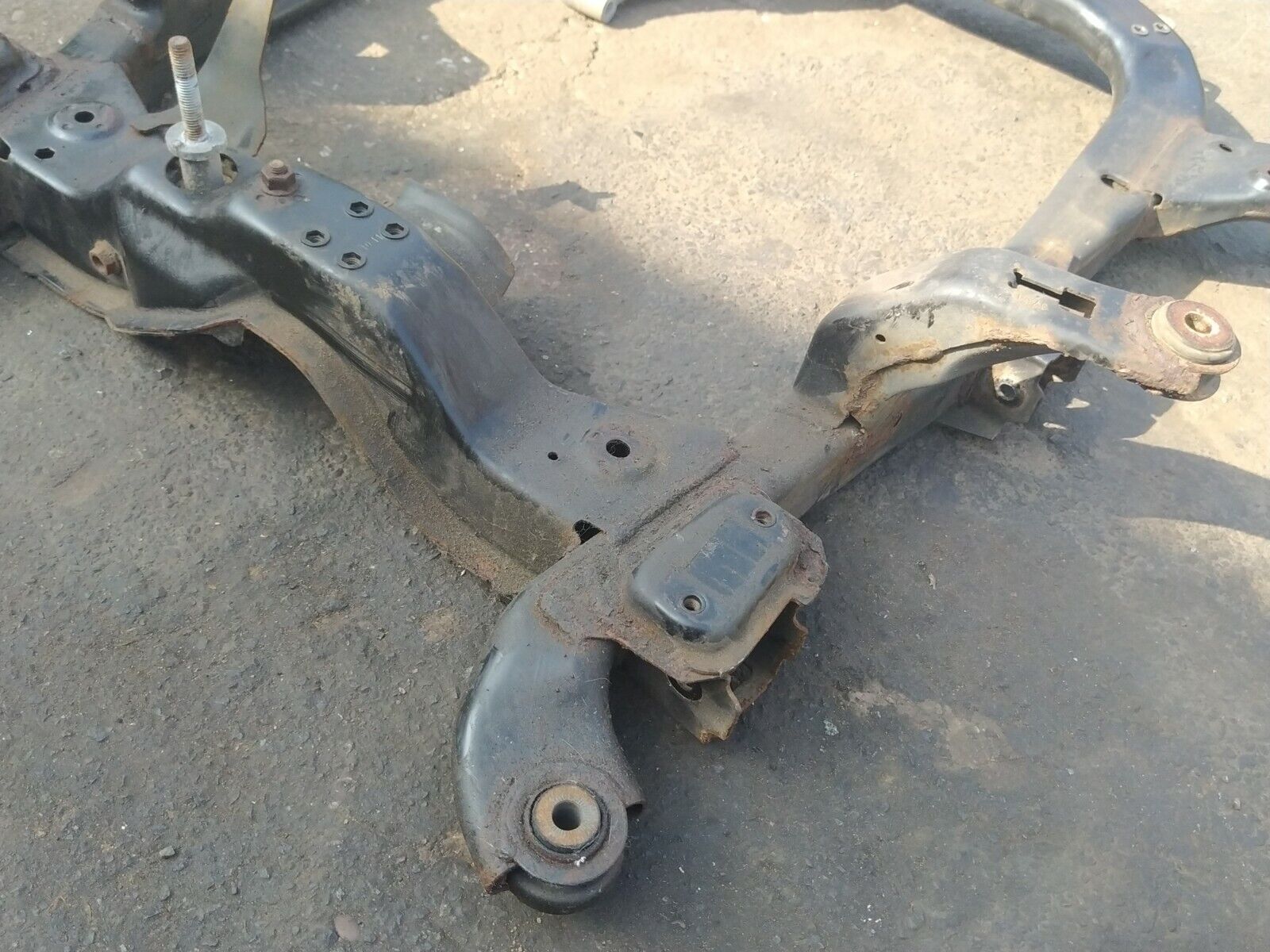 2008 Vauxhall Zafira Front Sub Frame - Image 5