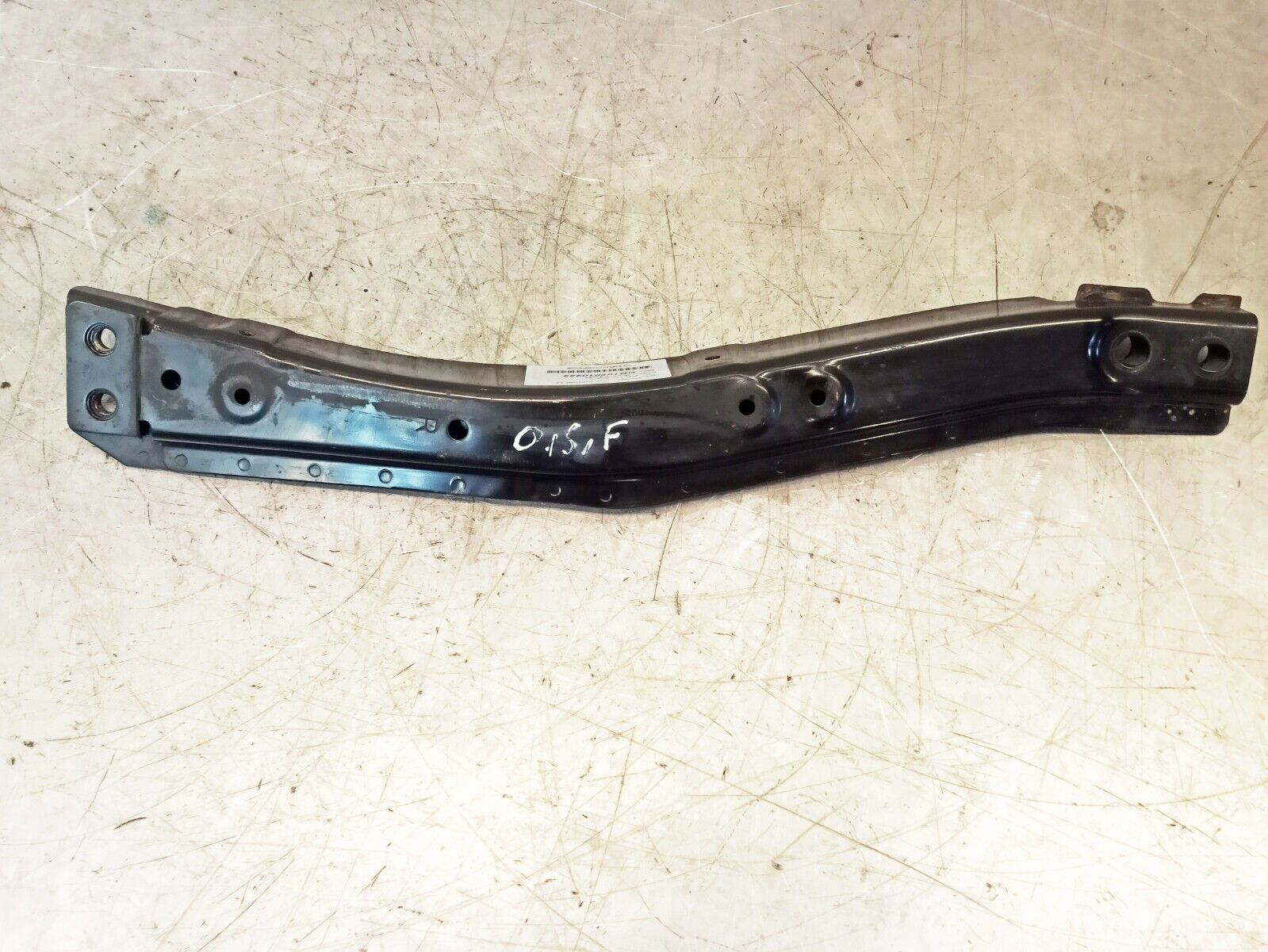 Mitsubishi-Outlander-2015-2020  